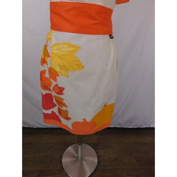 Ladelle Fall Leaves Pumpkins Apron - Ruffle Halter Cotton One Size - NWT - Picture 3 of 12